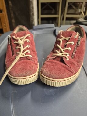 BORN Tamara Distressed Suede Sneakers | Womens Size 7M